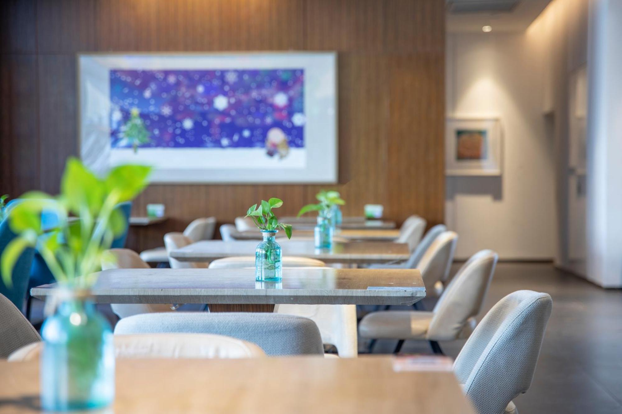 Minimax Hotel Shanghai Songjiang Exterior photo